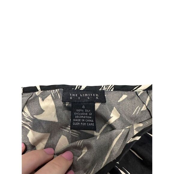 The Limited Women's Silk A-Line‎ Floral Skirt Size 4 Multicolor Casual - Picture 3 of 4